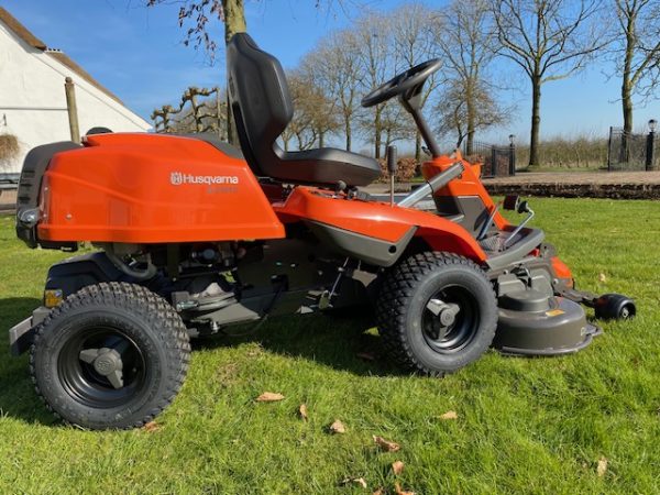 Husqvarna R214TC met 103 cm maaidek - Afbeelding 9