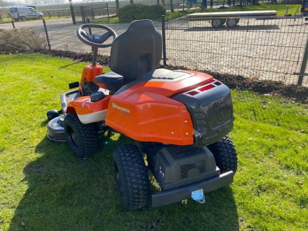 Husqvarna R214TC met 103 cm maaidek - Afbeelding 12