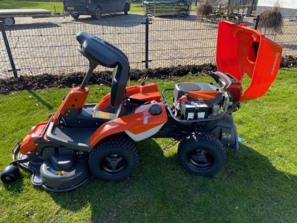 Husqvarna R214TC met 103 cm maaidek - Afbeelding 15